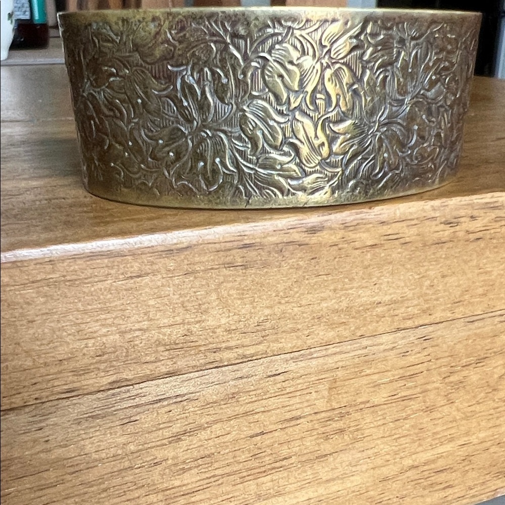 Vintage Floral etched copper cuff made in Mexico
